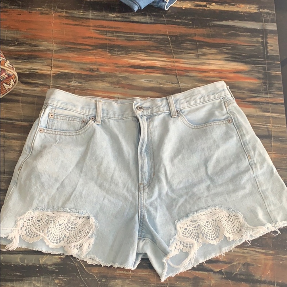American Eagle Women Shorts